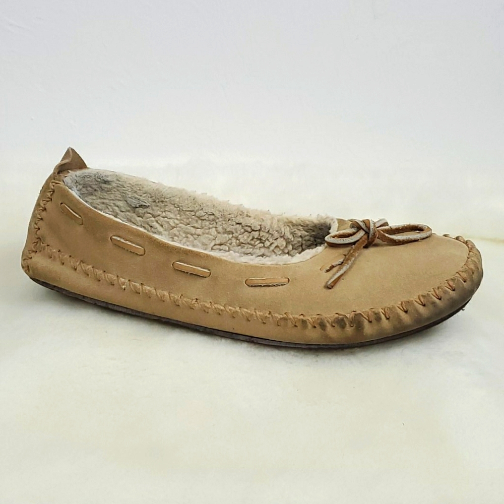 L.L.Bean Cream Suede Slippers Women’s 8M Cozy Fur Lined